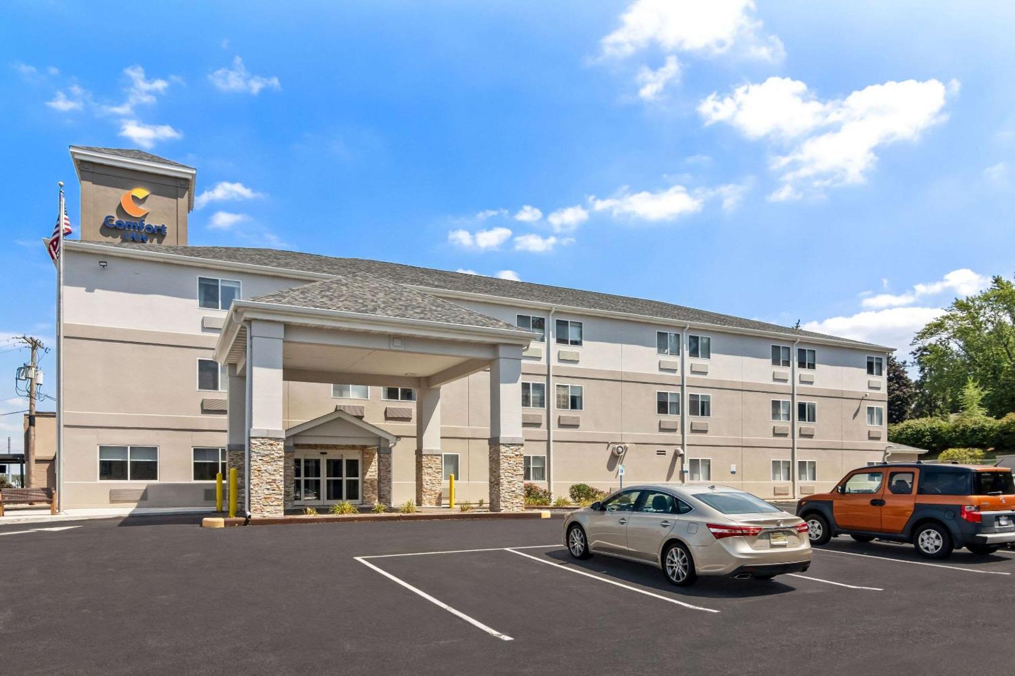 Comfort Inn 2*