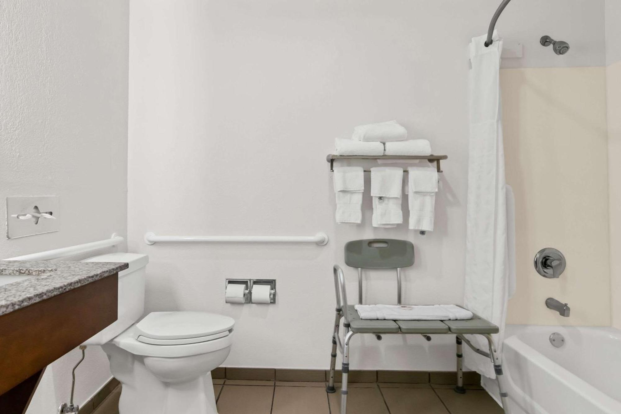 Comfort 2* Schererville