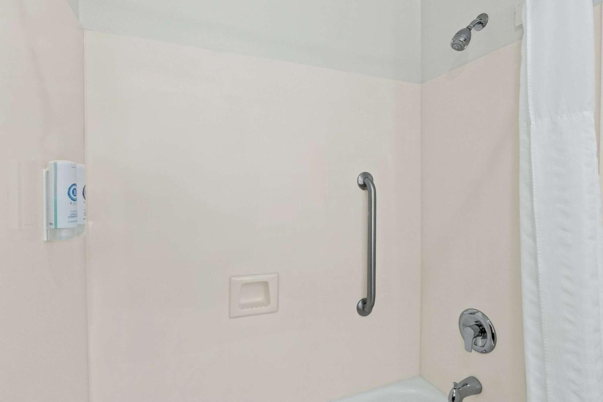 Comfort 2* Schererville